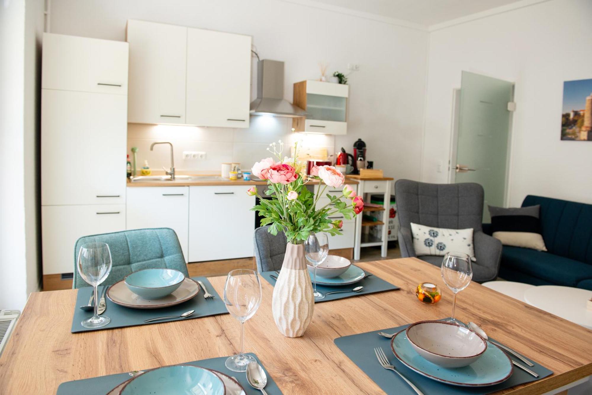 Savor Appartement 5 Personen 2 Schlafzimmer Babybett Netflix Balkon Zentrum Budyšín Exteriér fotografie